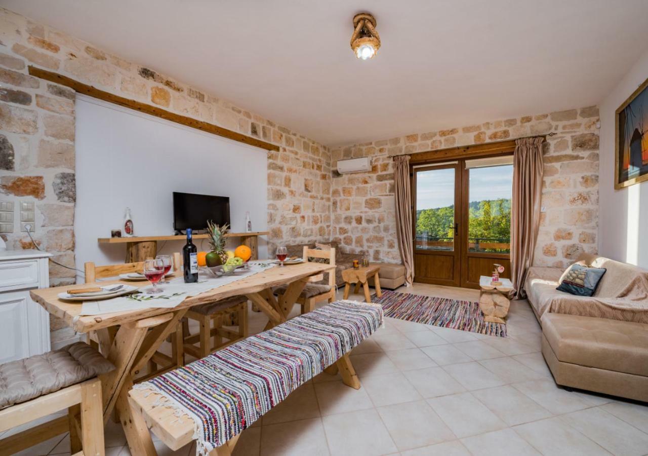 Villa Windmill Near Shipwreck Beach Volimes Bagian luar foto