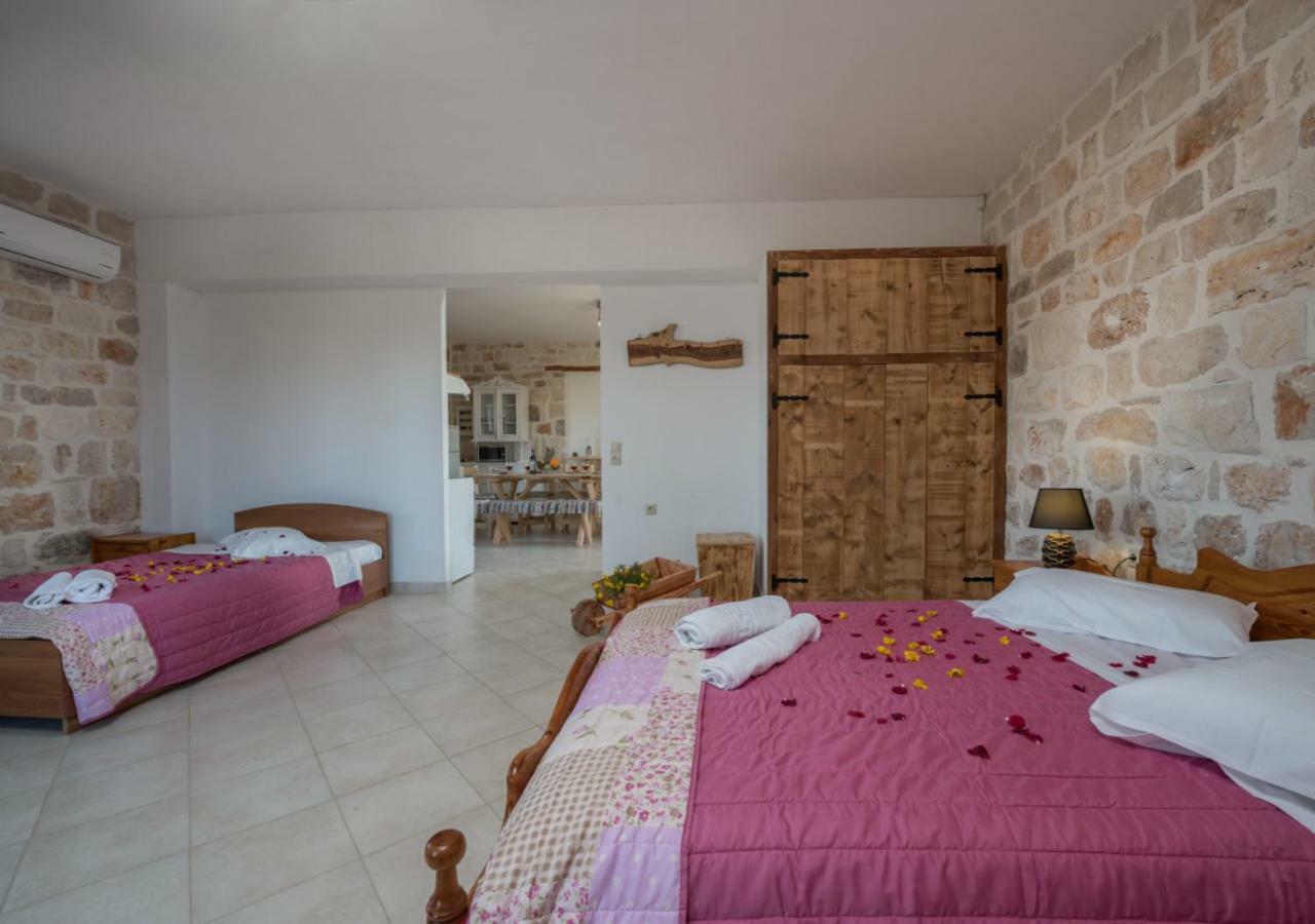 Villa Windmill Near Shipwreck Beach Volimes Bagian luar foto